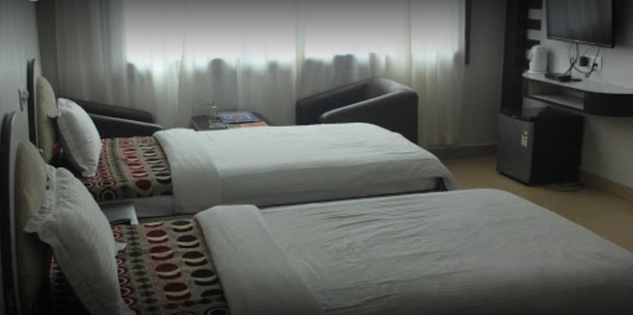 Hotel Garv Residencia Gaya Bagian luar foto