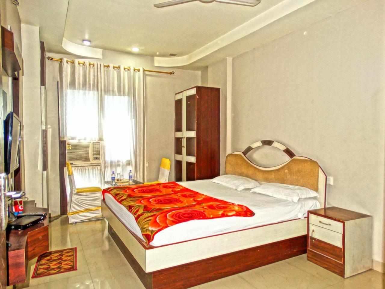 Hotel Garv Residencia Gaya Bagian luar foto